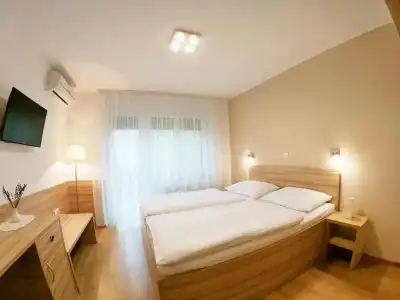 Stara Lipa Tašner Kitchen & P & Garage - 28