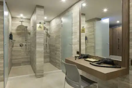Doubletree By Hilton Plovdiv Center - 2