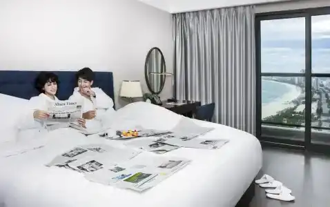 Altara Suites Da Nang - 36