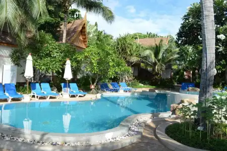 Thai House Beach Resort - 9