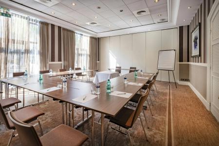 Holiday Inn Nice by IHG - 39