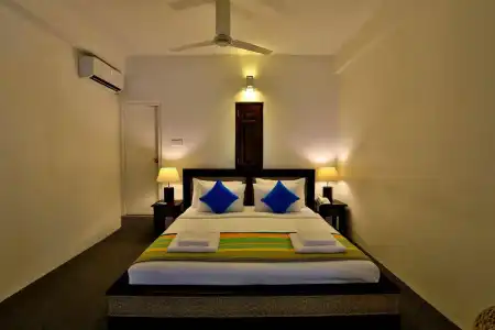 St.Lachlan & Suites - 36