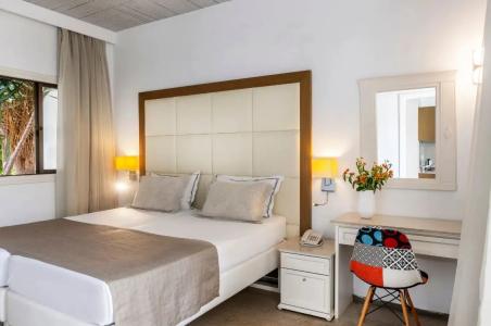 King Jason Paphos - Designed for Adults by Louiss - 67