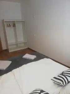 Target Hostel - 40