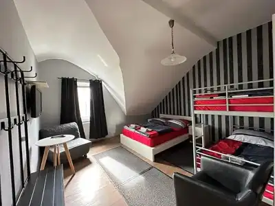 Adam's Hostel - 1