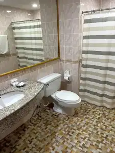 Mall Suites - 429
