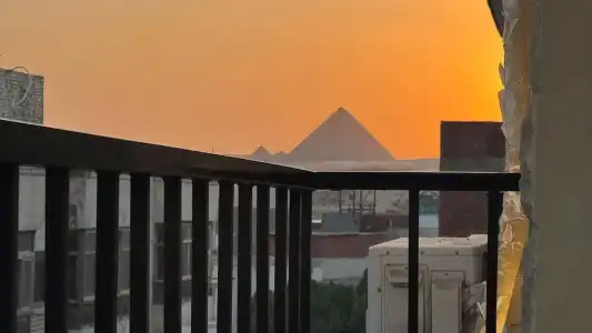 Pyramids - 150