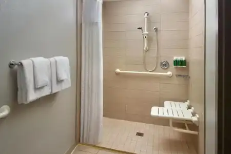 Courtyard by Marriott Myrtle Beach Broadway - 30