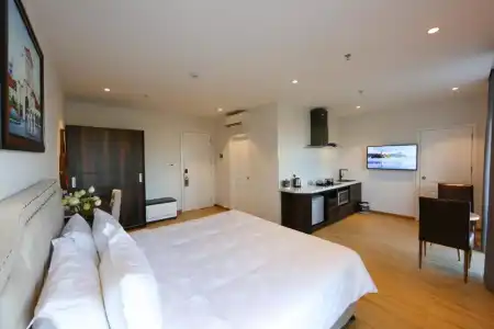 RHM Luxury And Suite - 78