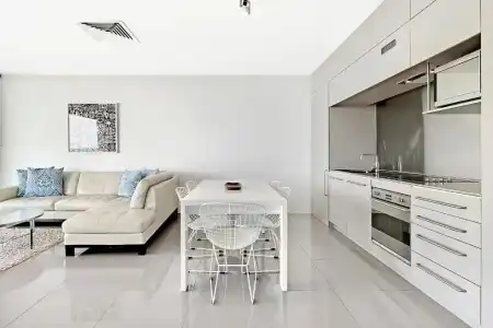 ULTIQA Air On Broadbeach - 185