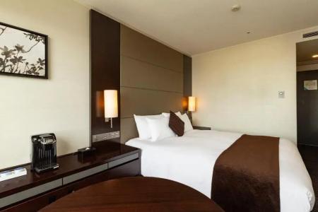 Shinagawa Prince - 54