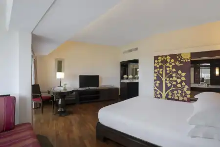 Pullman Phuket Karon Beach Resort ex. Hilton Phuket Arcadia Resort - 4