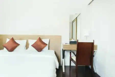 Thomson Residence - 111