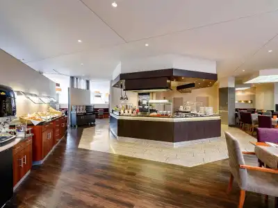 Park Inn by Radisson Düsseldorf Kaarst - 32