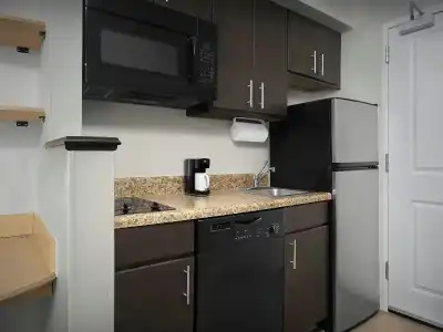 TownePlace Suites by Marriott Pensacola - 49