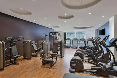 Double Tree by Hilton Dubai Business Bay - 10