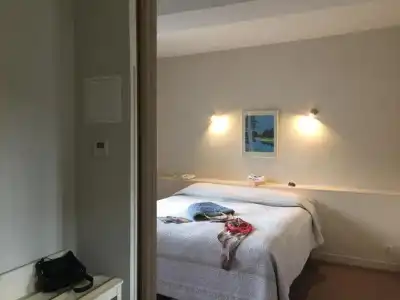 Hôtel Chiffre - 71