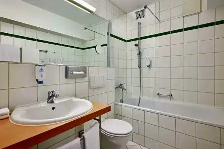 Best Western Macrander Dresden - 48