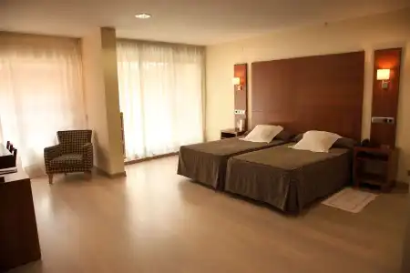 Cesaraugusta - 4