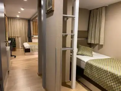 Gallery Residence & - 33
