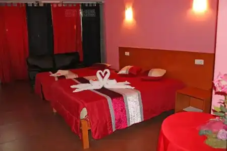 Monte Carlo Love Porto Guesthouse - 81