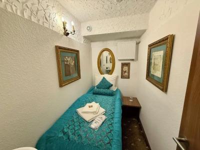 Und Restaurant Löwenbräu Köln - 98