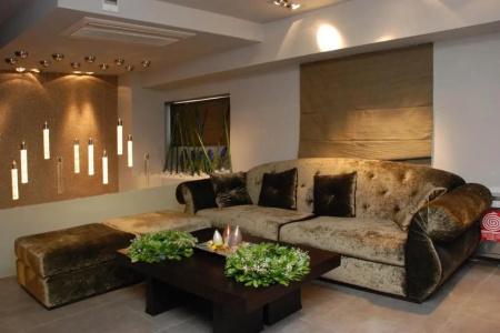 Aion Luxury - 1