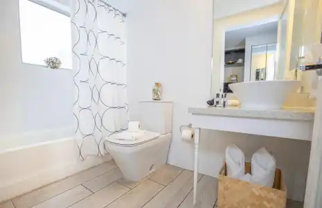 Waterside and Suites - 24