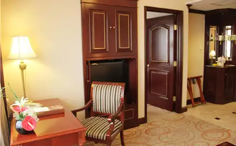Holiday Inn Shanghai Nanjing Road - 6