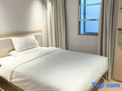 Hi Inn - 41