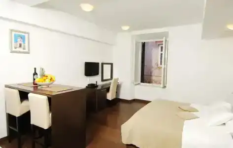 Celenga Apartments with free offsite parking - 61