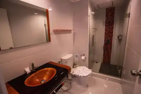 The Original Orange Rooms - 8