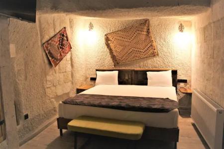 Avilla Cave - 54