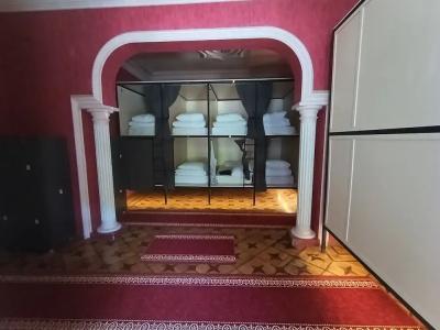 Karvi Hostel & Suites - 43