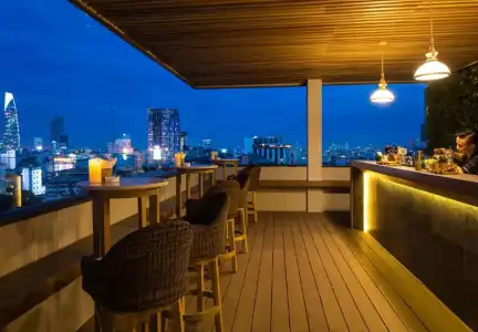Fusion Suites Saigon - 25