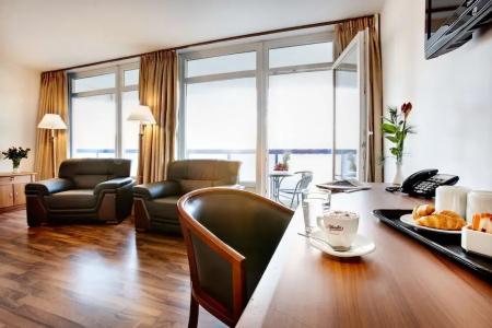 Ploener See by Tulip Inn - 49