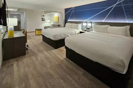 Comfort Inn & Suites Saint Louis Lafayette Square - 5