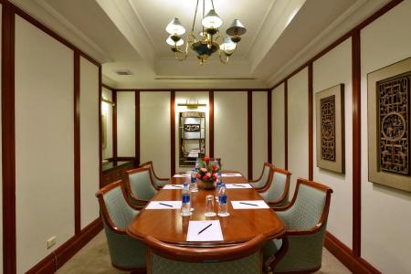Evergreen Laurel - 24