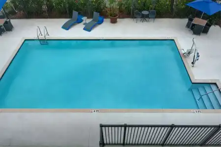 Hampton Inn & Suites Clearwater/St. Petersburg-Ulmerton Road, FL - 13