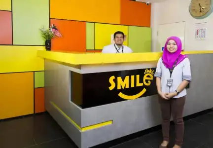 OYO 202 Smile Danau Kota - 15