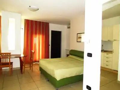 Miramare Residence Guest House - 67