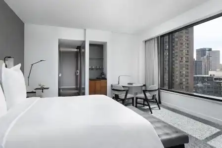 Four Seasons - 8