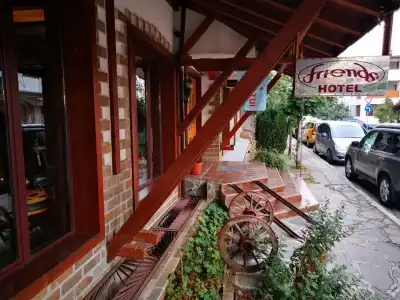 Friends - 16