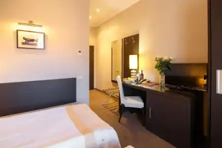 Reikartz Kropivnytskiy - 8