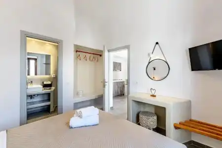 Agia Irini - 110