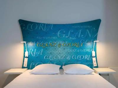 Ibis Styles - 84