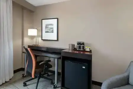 DoubleTree by Hilton Denver Cherry Creek - 93