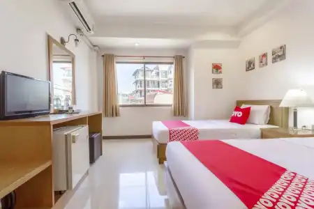 Super OYO 1096 Winner Inn - 11
