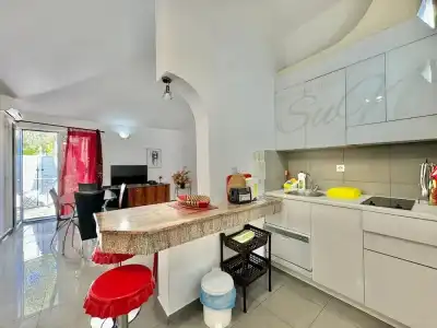 Sun Rose Apartments - 19