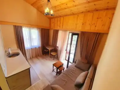 Nino Ratiani's Guesthouse - 32